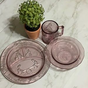 Rare Collectable Nursery Rhymes Glass Dish Set